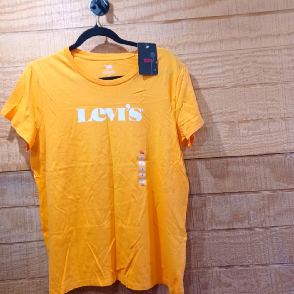 Ladies Levi T-Shirt
